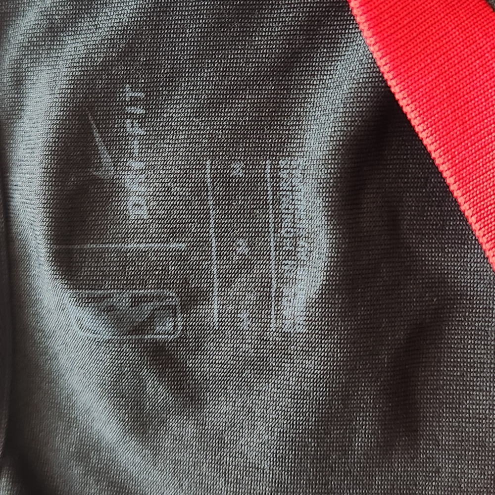 Houston Basketball Jersey - Picture 3 of 4